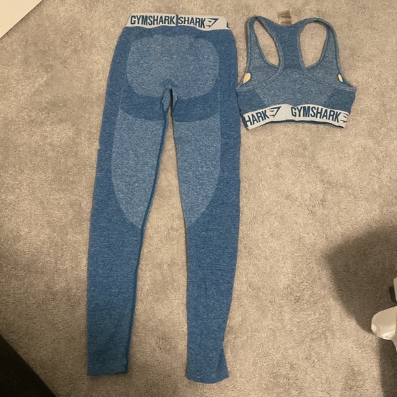Gymshark Flex Legging & Bra Set. Contoured. Blue. - Picture 3 of 3